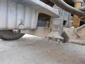 Used 2001 Freightliner COLUMBIA Front Axle, Complete (Stock #J47389-3)) Part Image
