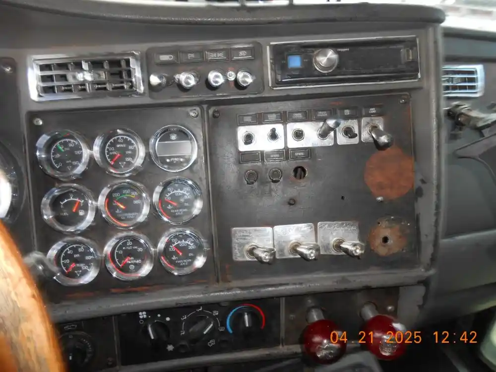 Used, Recycled, New, and Aftermarket Heavy Duty Truck Parts