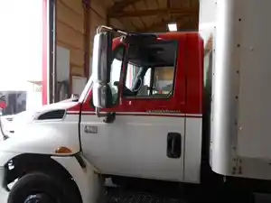 Used 2006 International 4200 Door (Stock #456109-6)) Part Image