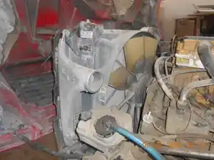 Used 2007 Freightliner COLUMBIA Radiator (Stock #Y70999-15)) Part Image