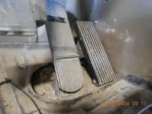 Used 2007 International 9400I Throttle Position Sensor (Stock #379349-17)) Part Image