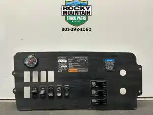 Used 2009 Freightliner Columbia 120 Dash Ass'y (Stock #977252)) Part Image