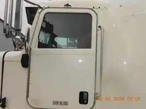 Used 2009 Peterbilt 386 Door (Stock #794779-6)) Part Image