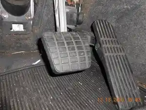Used 2010 Freightliner Cascadia Throttle Position Sensor (Stock #AV2582-16)) Part Image