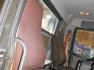 Used 2011 Volvo VNL Seat (Stock #547257-18)) Part Image