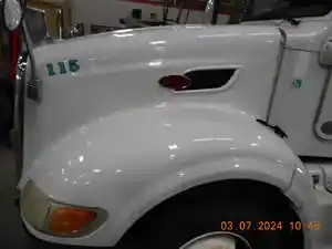 Used 2013 Peterbilt 386 Hood (Stock #226740-12)) Part Image