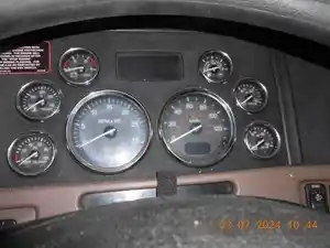 Used 2013 Peterbilt 386 Instrument Cluster (Stock #226740-18)) Part Image