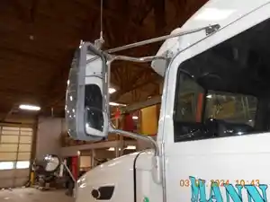 Used 2013 Peterbilt 386 Mirror (Stock #226740-8)) Part Image