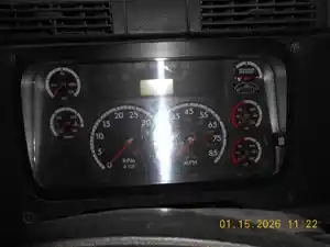 Used 2015 Freightliner Cascadia Instrument Cluster Image