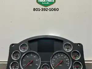 Used 2015 Kenworth T680 Instrument Cluster (Stock #117655-16)) Part Image