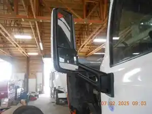 Used 2015 Peterbilt 579 Mirror (Stock #284918-9)) Part Image