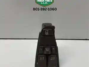 Used 2015 Volvo VNL Door Electric Switch (Stock #952421-12)) Part Image