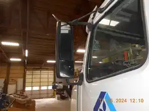 Used 2015 Volvo VNL Mirror (Stock #967529-8)) Part Image