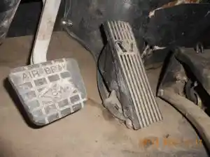 Used 2015 Western Star 4900SF Throttle Position Sensor (Stock #GJ1053-7)) Part Image