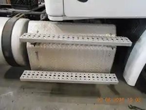Used 2016 Freightliner Cascadia Diesel Particulate Filter (DPF) (Stock #HC0897-17)) Part Image