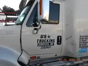 Used 2016 International PROSTAR Door (Stock #135607-7)) Part Image