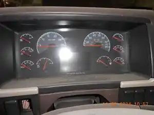 Used 2016 Volvo VNL Instrument Cluster (Stock #952351-14)) Part Image