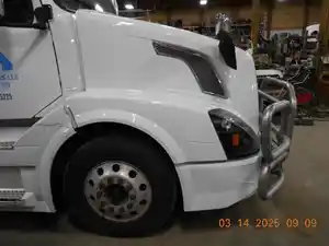 Used 2017 Volvo VN Hood (Stock #887088-11)) Part Image