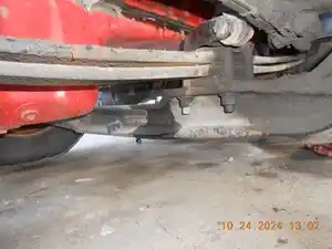 Used 2017 Volvo VNR Front Axle, Complete (Stock #887082-2)) Part Image