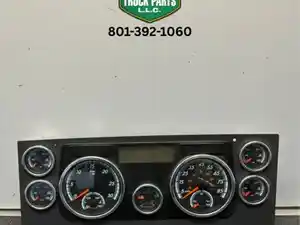 Used 2018 Freightliner Cascadia Instrument Cluster (Stock #KF8342-8)) Part Image