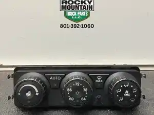 Used 2019 Kenworth T680 Heater/AC Control Assy (Stock #977087)) Part Image