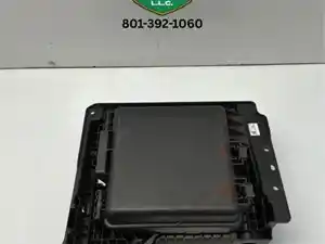 Used 2020 Freightliner Cascadia Fuse Box (Stock #977036)) Part Image