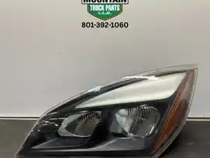 Used 2021 Freightliner Cascadia Headlamp Assy (Stock #976945)) Part Image