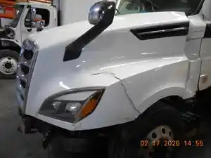 Used 2021 Freightliner Cascadia Hood (Stock #MR5240-8)) Part Image