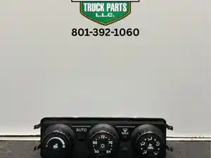 Used 2021 Kenworth T680 Heater/AC Control Assy (Stock #493397-24)) Part Image
