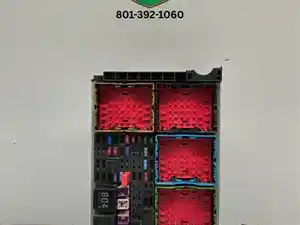 Used 2023 Peterbilt 579 Fuse Box (Stock #896581-22)) Part Image