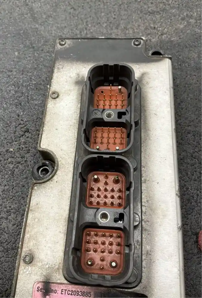 Used, Recycled, New, and Aftermarket Heavy Duty Truck Parts
