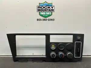 Used 2018 Freightliner Cascadia Dash Ass'y (Stock #977170)) Part Image