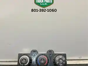 Used Freightliner Cascadia Heater/AC Control Assy (Stock #976305)) Part Image