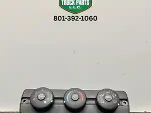Used Freightliner Cascadia Heater/AC Control Assy (Stock #976385)) Part Image