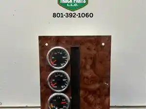 Used International Dash Ass'y (Stock #976990)) Part Image