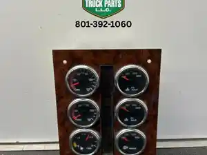 Used International Dash Ass'y (Stock #976992)) Part Image