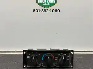 Used International Heater/AC Control Assy (Stock #976384)) Part Image