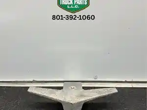 Used Peterbilt Universal Hood Accessory (Stock #976322)) Part Image