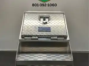 Used Universal Universal Universal Tool Box (Stock #976967)) Part Image