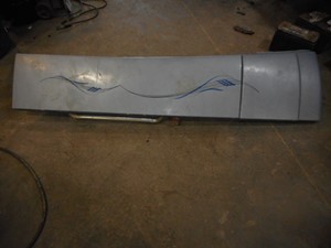 Used Volvo VNL Sleeper Fairing (Stock #1103)) Part Image