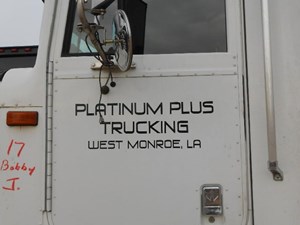 Used 1994 INTERNATIONAL 9400 Door Image