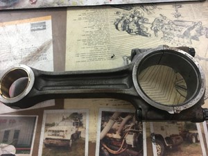 Used Detroit Piston & Rod Image