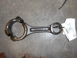 Used INTERNATIONAL DT466 Piston & Rod Image