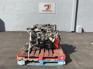 Used 1999 Isuzu 4HE1XS Engine Assy (Stock #003625)) Part Image