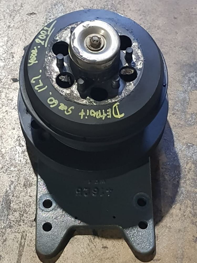 Used 2002 Detroit Series 60 12.7L DDEC IV Fan Clutch/Hub for sale