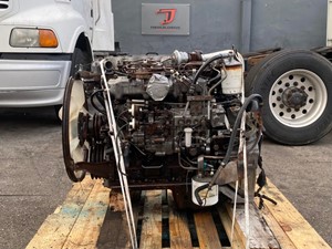 Used 2003 Isuzu 4HE1XS Engine Assy (Stock #004829)) Part Image