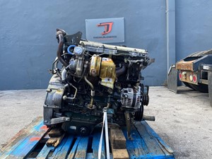 Used 2005 Isuzu 4HK1-TC Engine Assy (Stock #004443)) Part Image