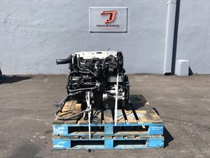 Used 2006 Mitsubishi 4M50-3AT8 Engine Assy (Stock #003644)) Part Image