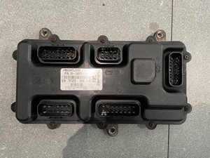 Used 2007 Eaton/Fuller Chassis Control Module (Stock #E1986)) Part Image