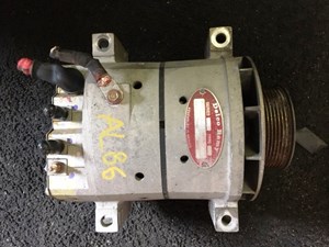 Used 2009 Detroit DD13 Alternator Image